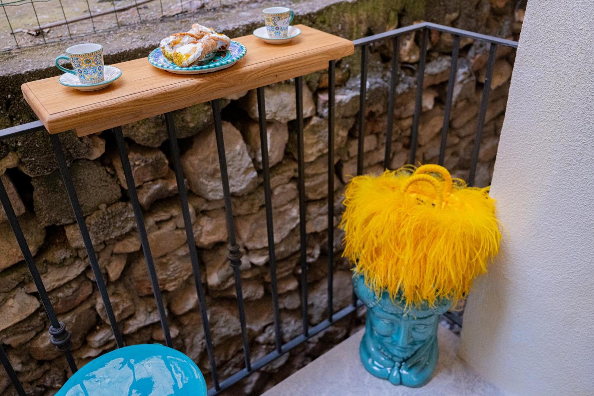 Ottaviano Apartment - Taormina Centro Luaran gambar